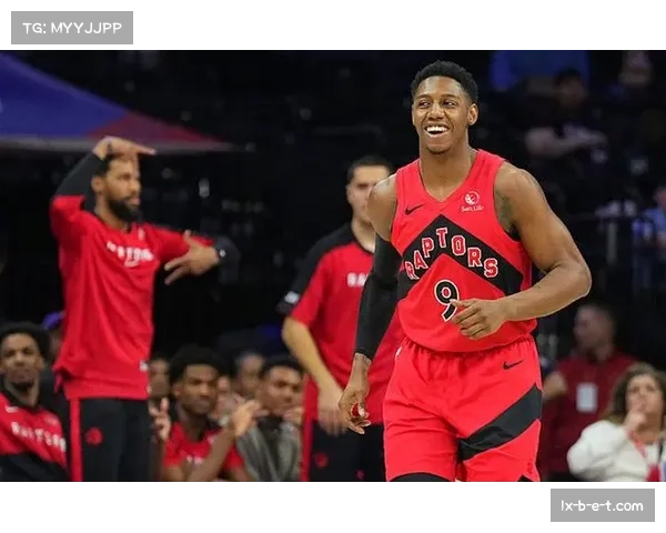 奎克利高效砍下32分9助攻 猛龙客场大胜雄鹿28分